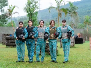 Bắn s&uacute;ng sơn c&ugrave;ng Dược phẩm Lĩnh Nam tại Anh Phat Resort