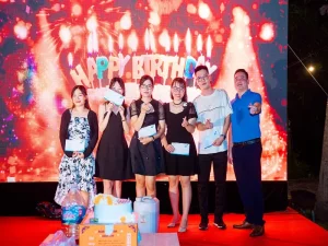 Đ&ecirc;m tiệc Gala Dinner "B&ugrave;ng nhiệt huyết - Ch&aacute;y đam m&ecirc;"