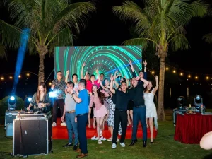 Đ&ecirc;m tiệc Gala Dinner "B&ugrave;ng nhiệt huyết - Ch&aacute;y đam m&ecirc;"