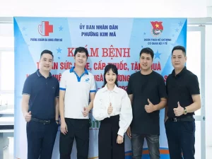 Dược Lĩnh Nam kh&aacute;m v&agrave; ph&aacute;t thuốc miễn ph&iacute; cho đối tượng ch&iacute;nh s&aacute;ch v&agrave; người c&oacute; c&ocirc;ng nh&acirc;n ng&agrave;y 27/7
