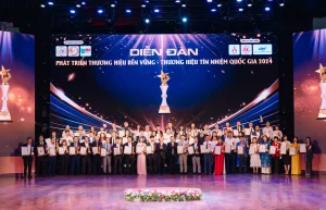 Chương tr&igrave;nh với sự tham gia của h&agrave;ng trăm doanh nghiệp tr&ecirc;n khắp cả nước.